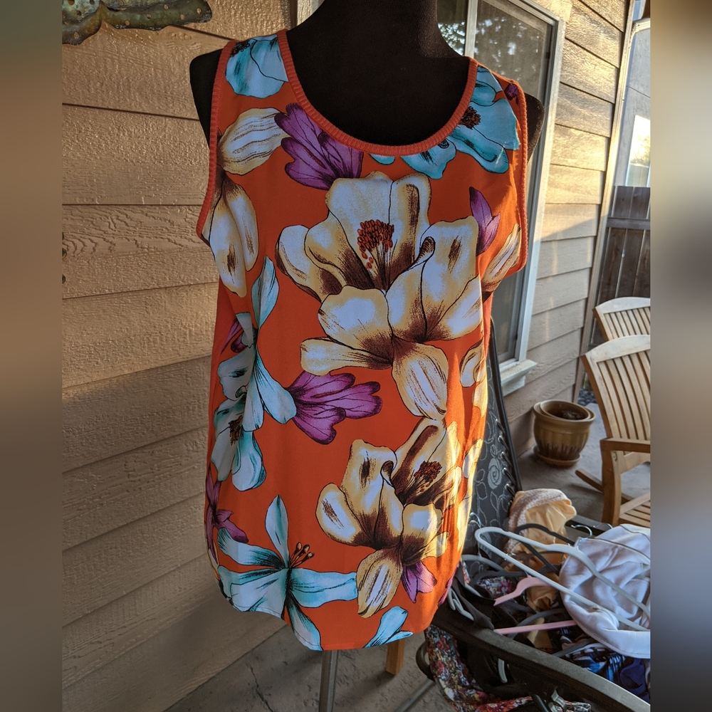 Chico's Floral Orange Sleeveless Top